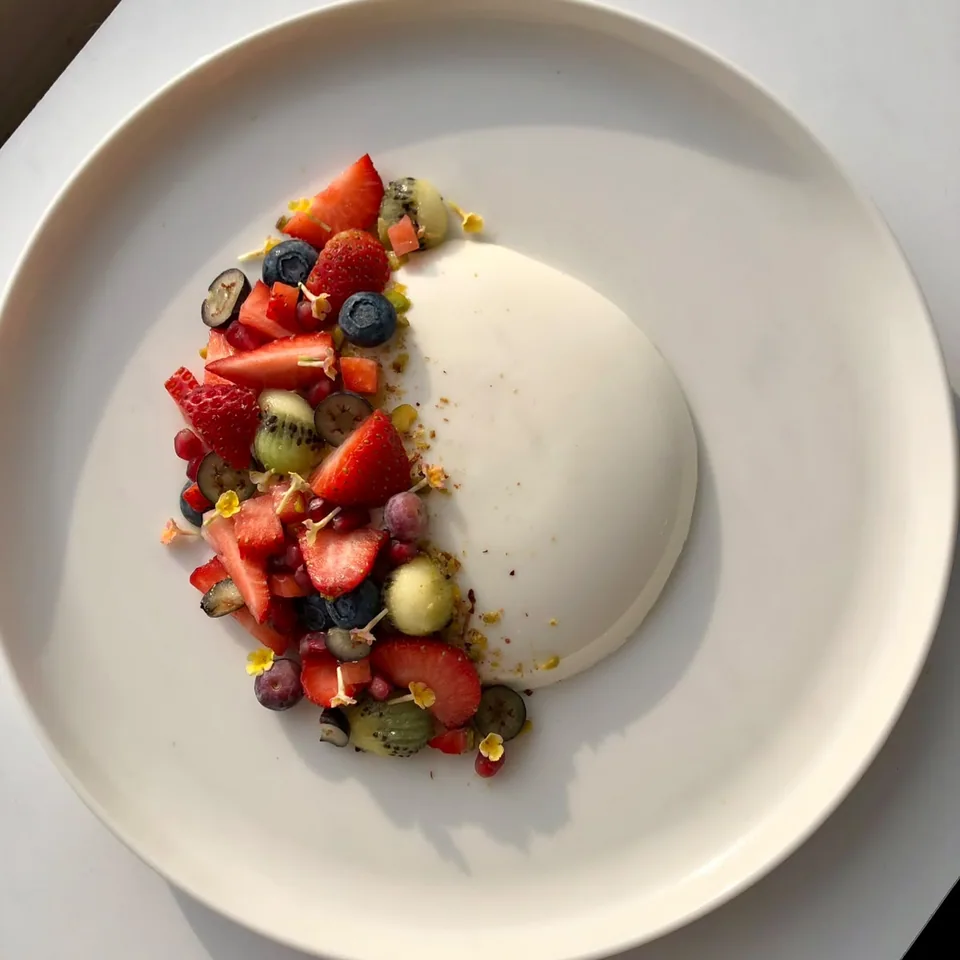 Panna cotta with fresh berries